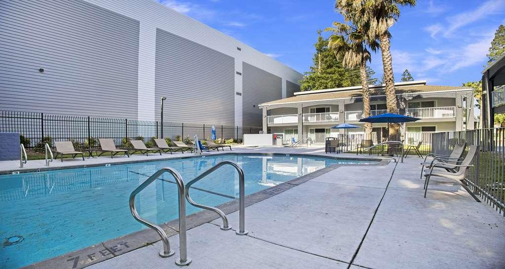 Surestay Plus Hotel By Best Western Sacramento North Зручності фото