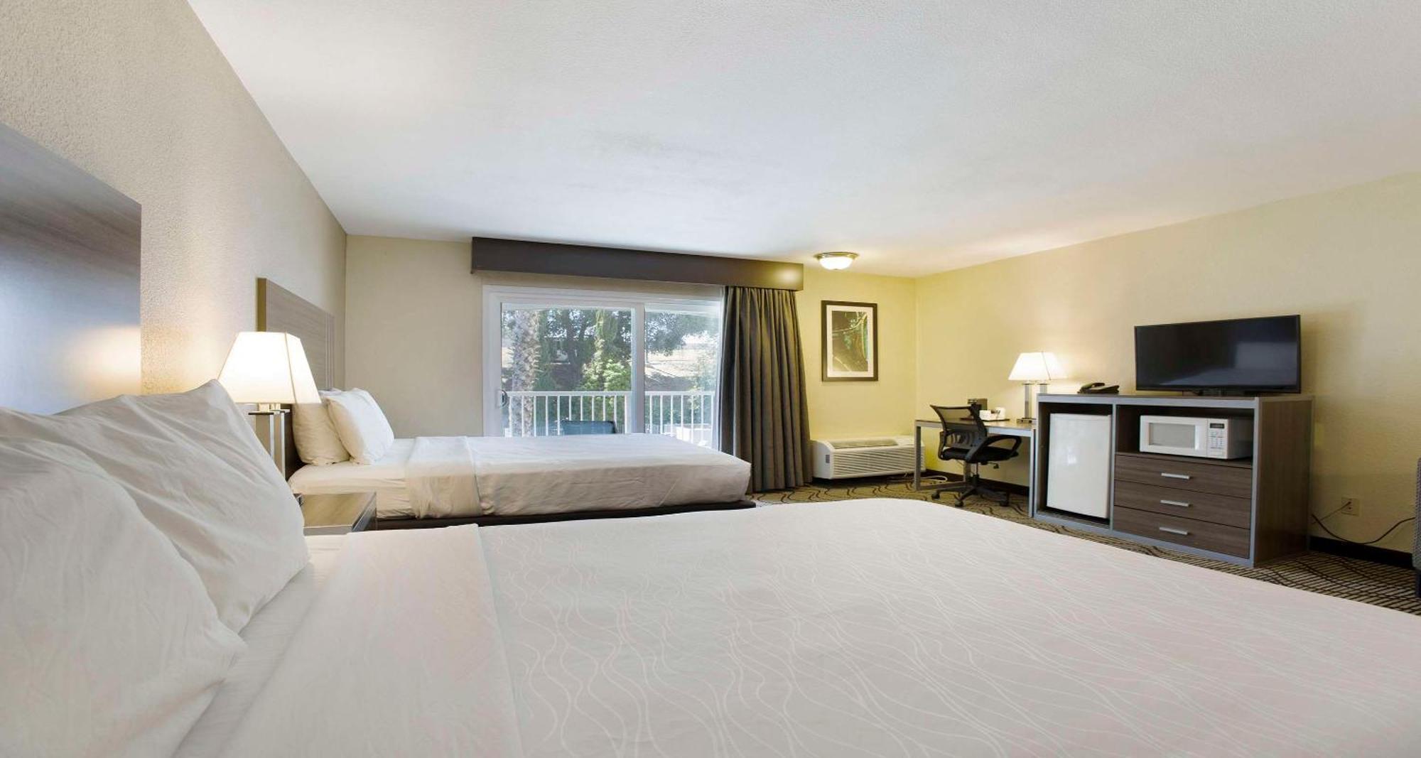 Surestay Plus Hotel By Best Western Sacramento North Екстер'єр фото